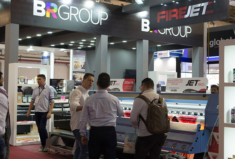 BR Group une impressora, tinta e recortadora durante ExpoPrint & ConverExpo 2022